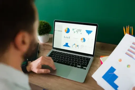 Imagem de capa do artigo: The Future of Google Ads: How to Prepare for 2025 and Beyond