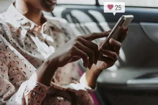Imagem de capa do artigo: Impact of Social Media on Current Marketing: 2026 Guide
