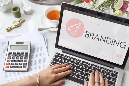 Imagem de capa do artigo: Digital Branding in the Age of AI